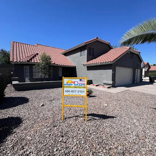 How Do General Contractors Maintain Job Site Safety in Mesa, AZ?